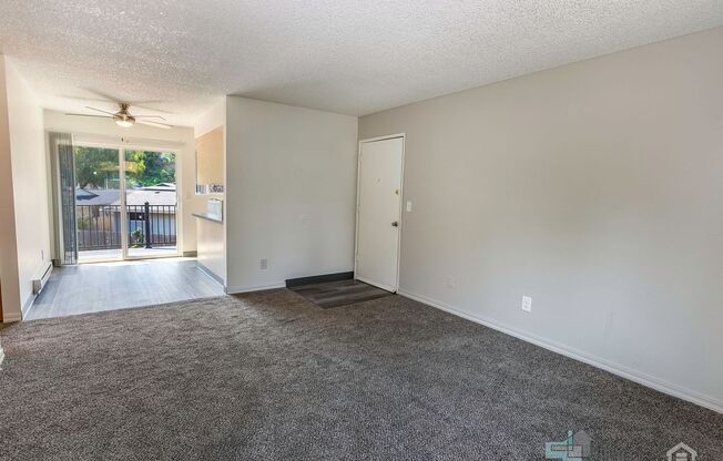 2 beds, 1 bath, 730 sqft, $1,600, Unit 79