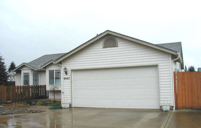 Single Level Orchards Home for Lease - 9907 NE 86th St