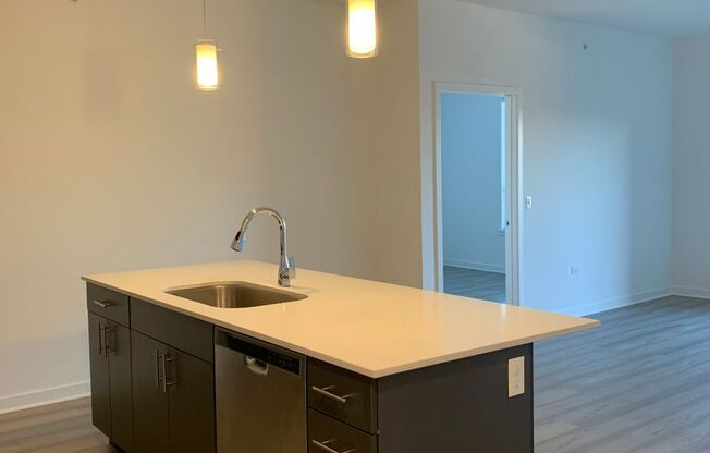 2 beds, 2 baths, 1,133 sqft, $3,125, Unit 508