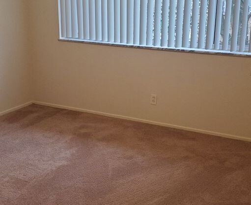 1 bed, 1 bath, 625 sqft, $840, Unit 9349H