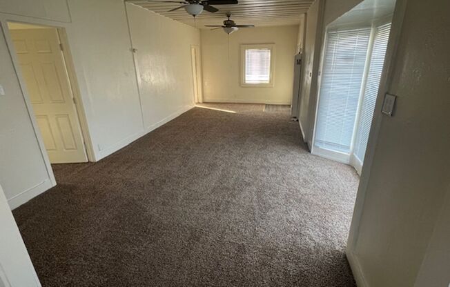 2 beds, 1 bath, $1,325