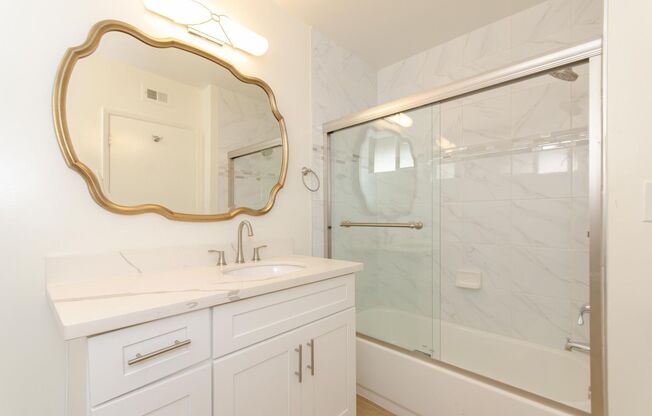3 beds, 3 baths, 1,780 sqft, $5,600, Unit 102