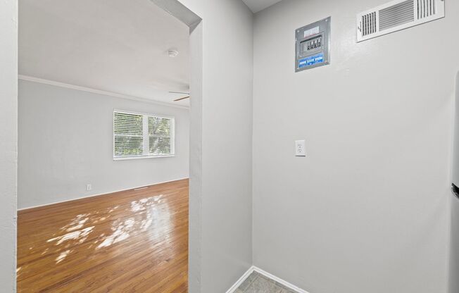 1 bed, 1 bath, 526 sqft, $995, Unit 1410 #1E