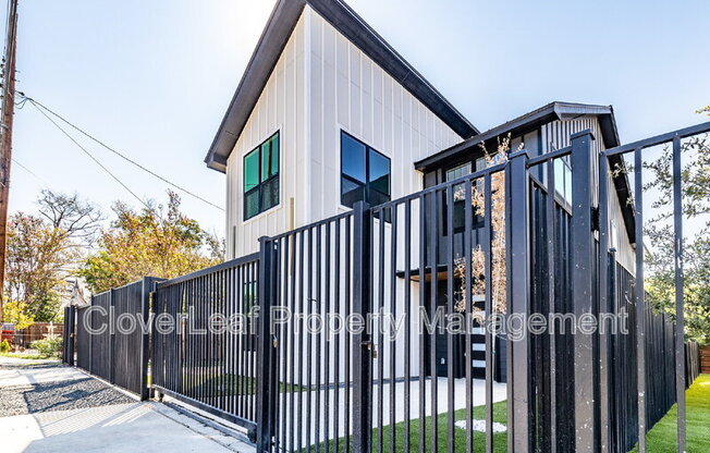 414 MONTANA ST