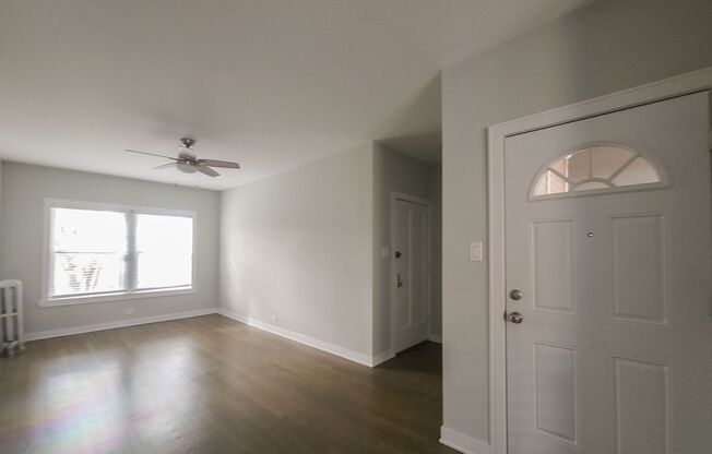 1 bed, 1 bath, 780 sqft, $2,195, Unit 5135-3