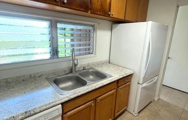4 bed/ 2 bath Townhome in Makakilo, Utilities Included