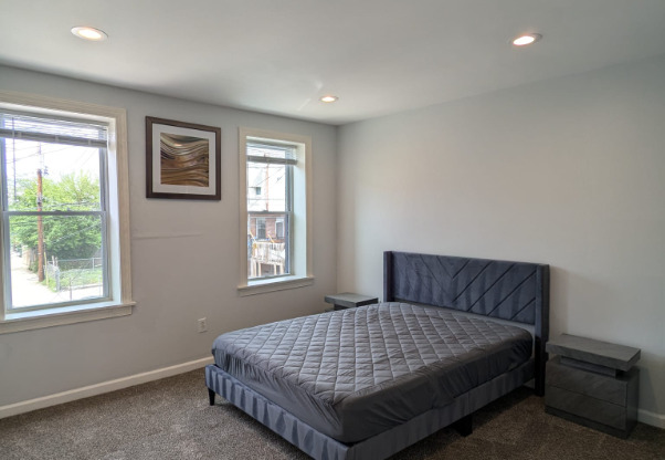 3520 E FAYETTE ST