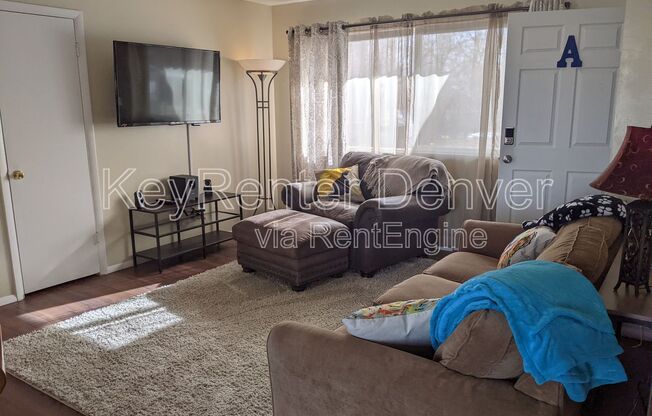 10605 W 48 AVE