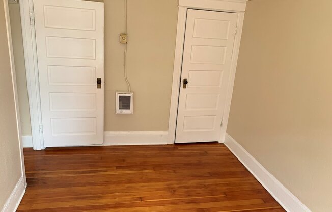 1 bed, 1 bath, 450 sqft, $1,095, Unit 308