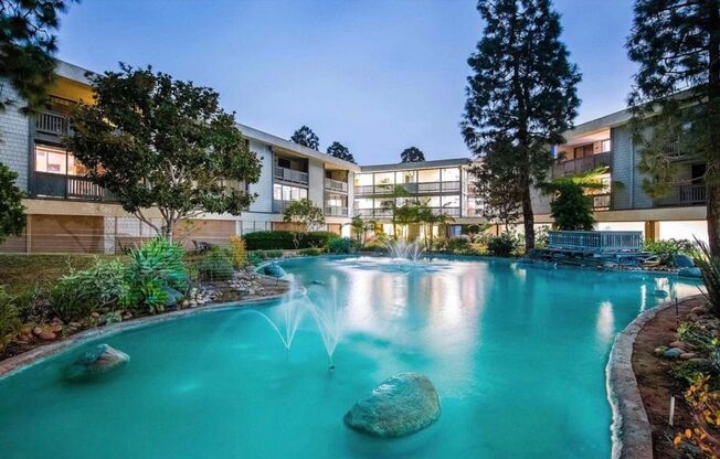 Large 2 Bdrm 2 Ba Condo for Rent in Point Loma for rent!