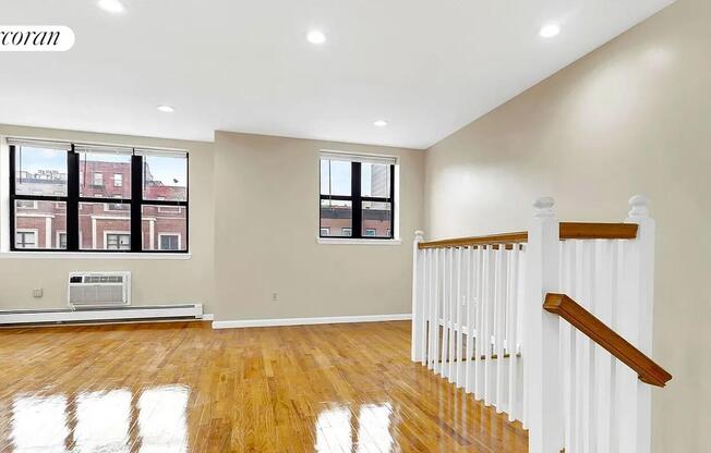 113 PULASKI ST