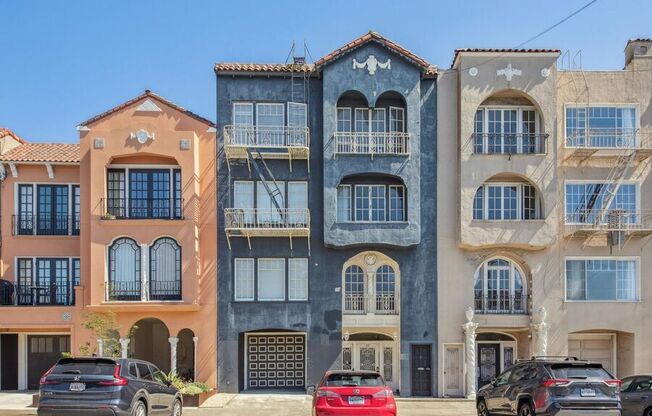 78 PARKER AVE