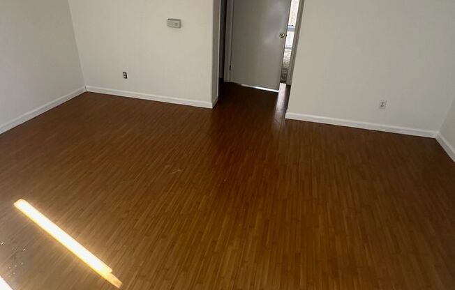 1 bed, 1 bath, $1,725, Unit 216