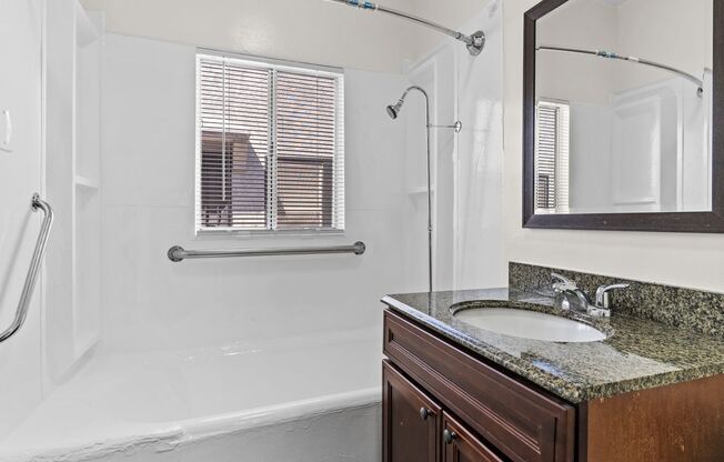 Studio, 1 bath, $1,495, Unit G