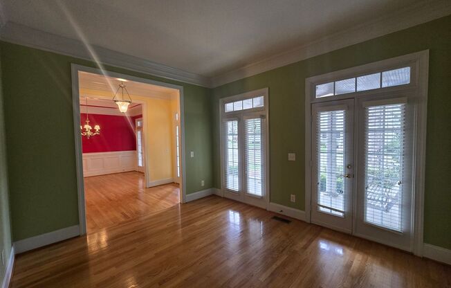 131 Barclay Valley Drive available for 4-1-2020 move-in!