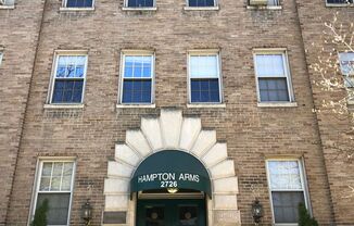 Hampton Arms