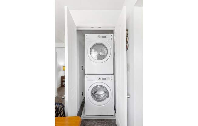 Full size washer and dryer at Donnybrook Apartments, Towson, 21286