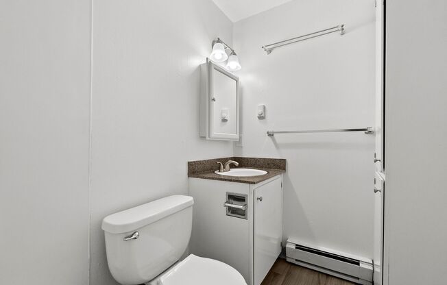 1 bed, 1 bath, 448 sqft, $1,395