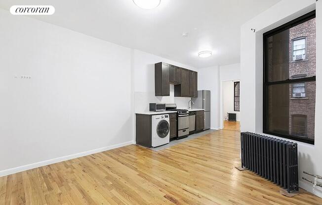 1270 AMSTERDAM AVE