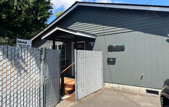 Beautifully updated 3 bedroom, 1 bath house in Eugene!