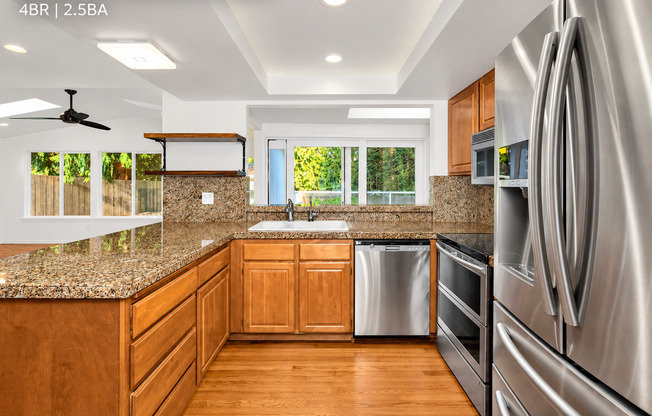 12642 NE 73 ST