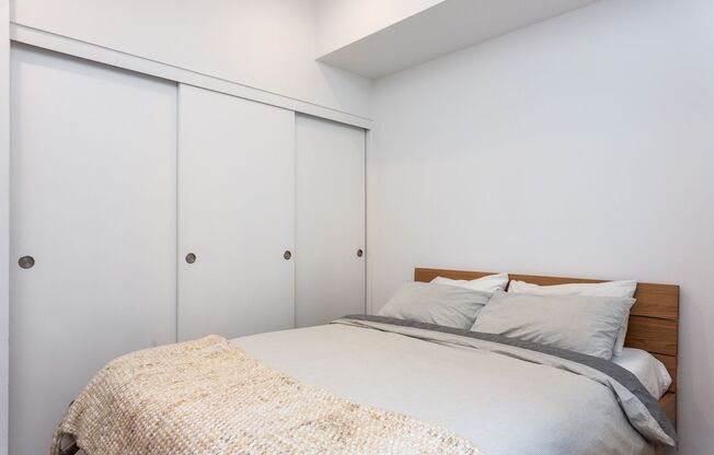 1 bed, 1 bath, 679 sqft, $3,290, Unit 414