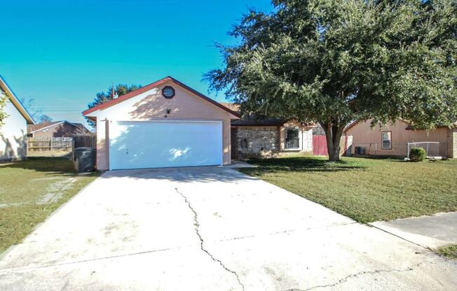 3 beds, 2 baths, $1,325