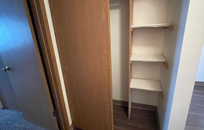 2 beds, 1.5 baths, 900 sqft, $1,650, Unit C106