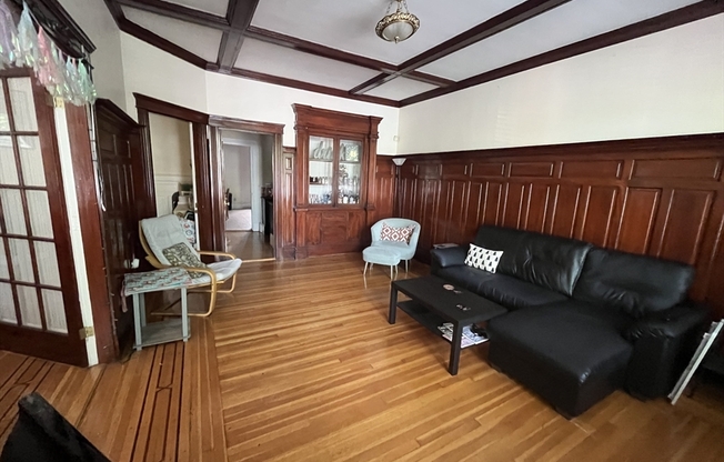 1033 Beacon St.