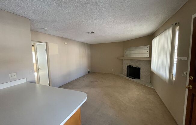 1st floor condo - Near parks & Summerlin pkwy