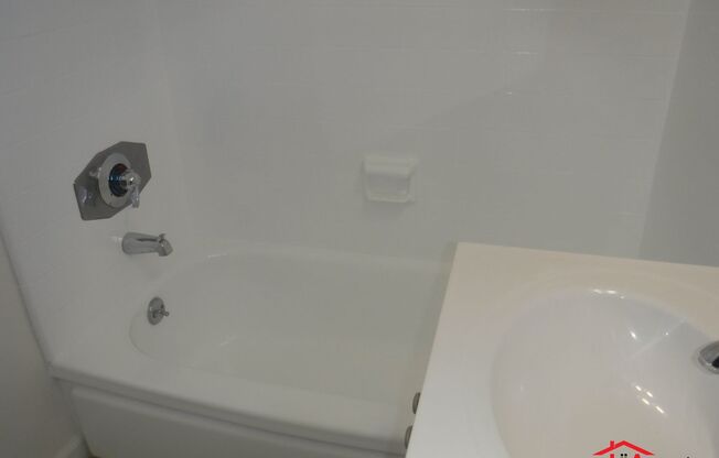 Studio, 1 bath, $1,495