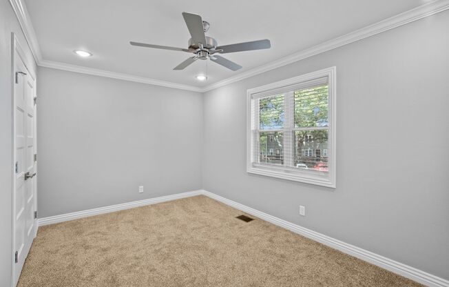 3 beds, 1.5 baths, 1,530 sqft, $1,495, Unit O1