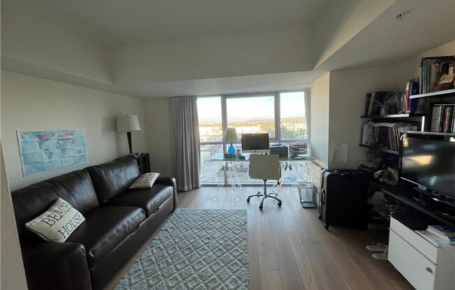 2 beds, 2.5 baths, 1,667 sqft, $10,500, Unit 924