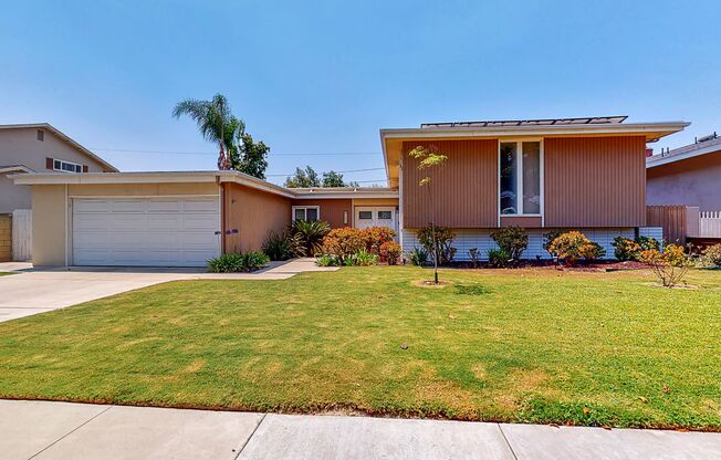 Large Family home - 4 Bedroom / 3 Bath