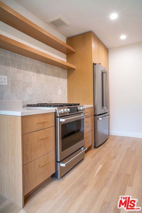 1 bed, 1 bath, $3,000, Unit 3