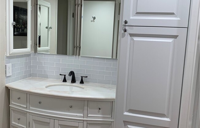 1 bed, 1 bath, 599 sqft, $2,200