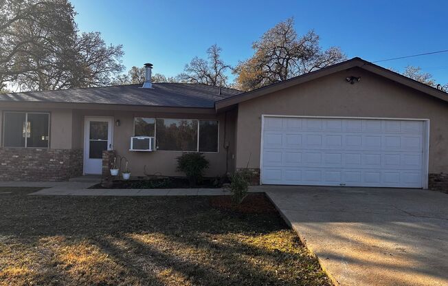 3 BED 2 BATH HOME IN COTTONWOOD