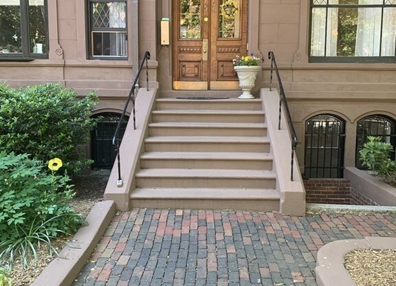 317 BEACON