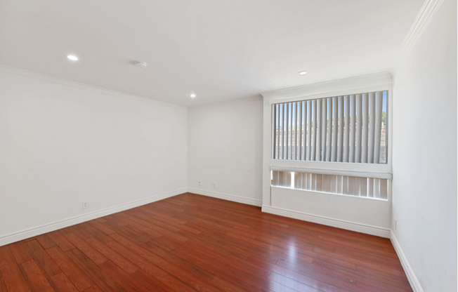 6040 6042 BARTON AVE