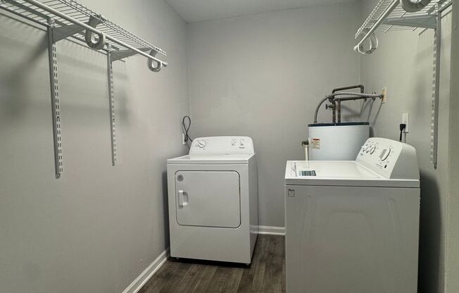 1 bed, 1 bath, 775 sqft, $1,020, Unit 107 - H