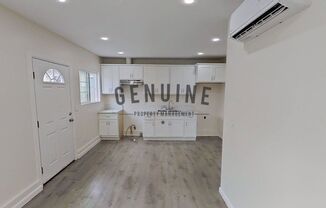 305 S Daisy Duplex