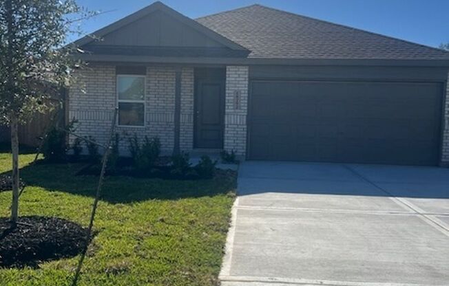 Charming 4BR House in New Caney