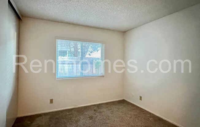 3 beds, 2 baths, $3,450