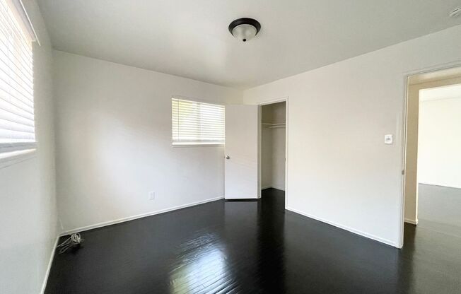 2 beds, 1 bath, $1,850