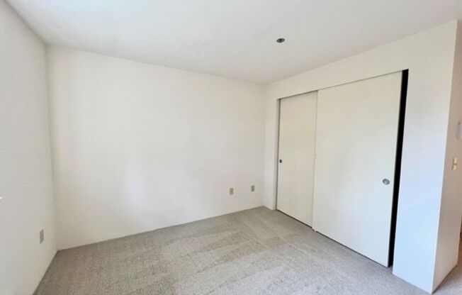 2 beds, 2 baths, 990 sqft, $2,595, Unit A 107