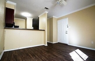 Awesome open Studio Apartments Close to Downtown