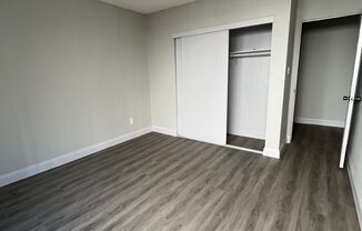 2 beds, 1 bath, $2,550, Unit 09