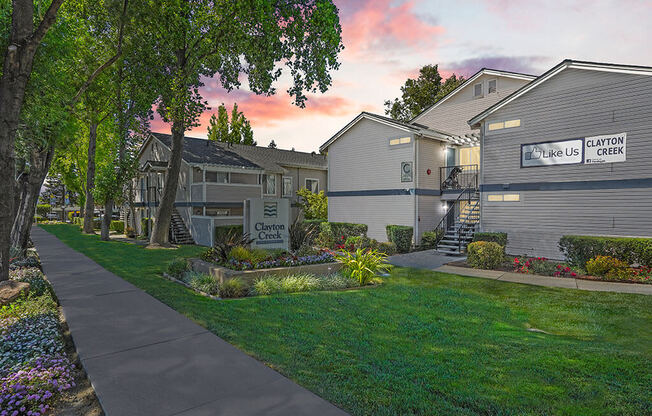 Evening View Of Property at Clayton Creek Apartments, California, 94521