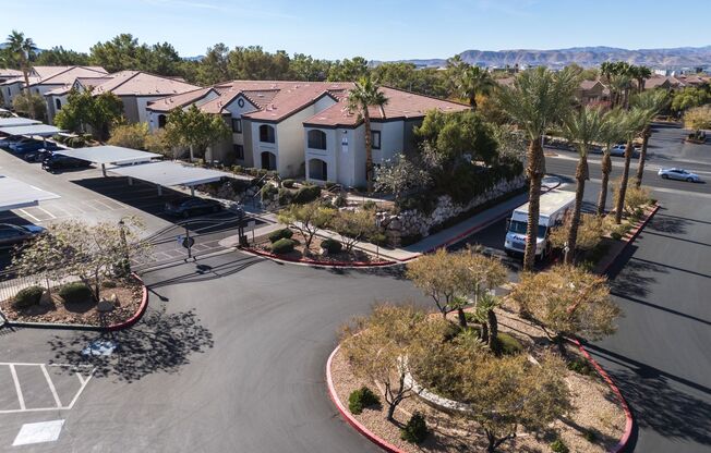 1 bed, 1 bath, $1,600, Unit Building 1 - second floor