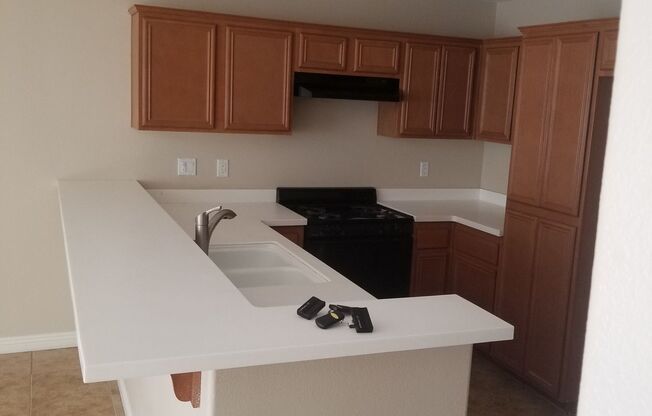 2 beds, 2.5 baths, 1,320 sqft, $1,995, Unit 303